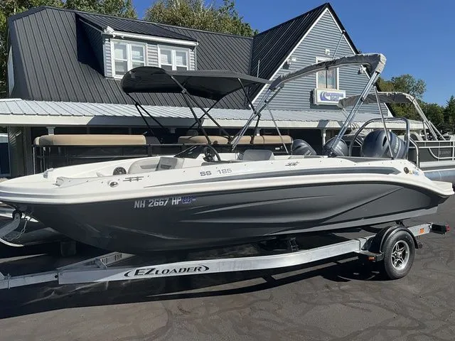 The Image of Hurricane SunDeck Sport 185 OB 2025 - 1