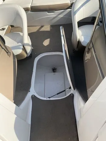 Slide: The Image of Four Winns H200 2008 - 13