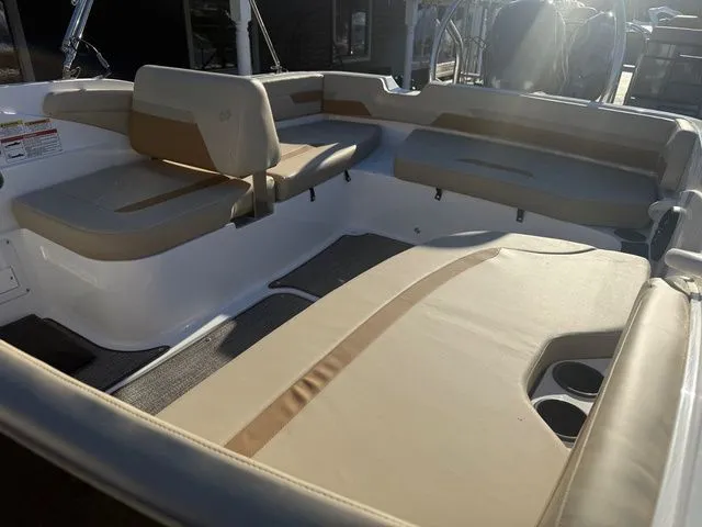 Slide: The Image of Hurricane SS185 2026 - 3