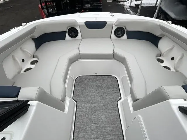 Slide: The Image of Hurricane SD2050-OB 2026 - 10