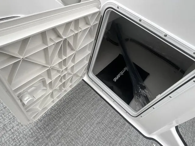 Slide: The Image of Hurricane SD2050-OB 2026 - 13