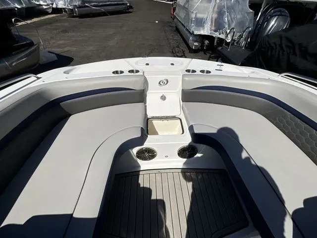 Slide: The Image of Hurricane SunDeck Sport 192 RL OB 2019 - 25