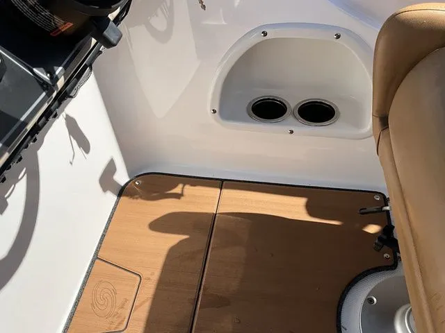 Slide: The Image of Hurricane SunDeck 217 OB 2024 - 35