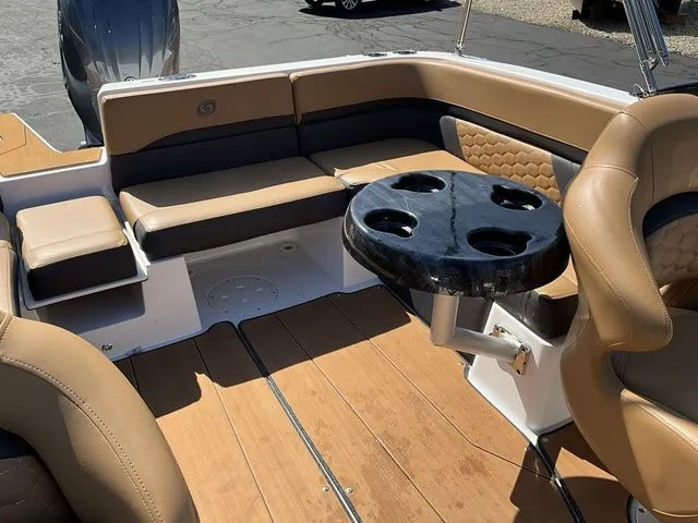 Slide: The Image of Hurricane SunDeck 217 OB 2024 - 40