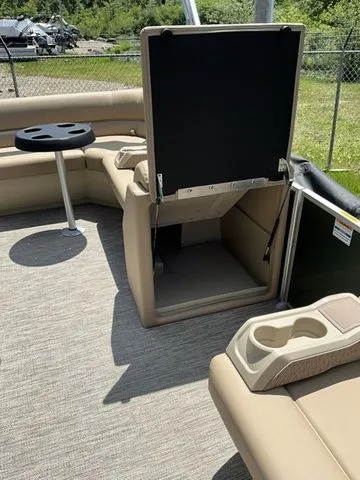 Slide: The Image of Godfrey Xperience EX1880CX 2026 - 11