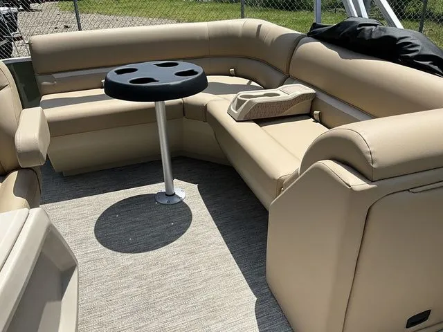 Slide: The Image of Godfrey Xperience EX1880CX 2026 - 12