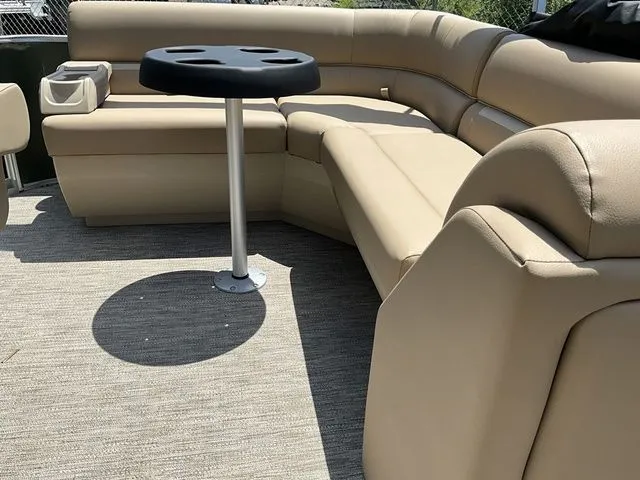 Slide: The Image of Godfrey Xperience EX1880CX 2026 - 13