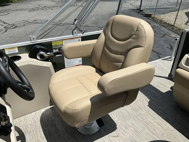 Slide: The Image of Godfrey Xperience EX1880CX 2026 - 15