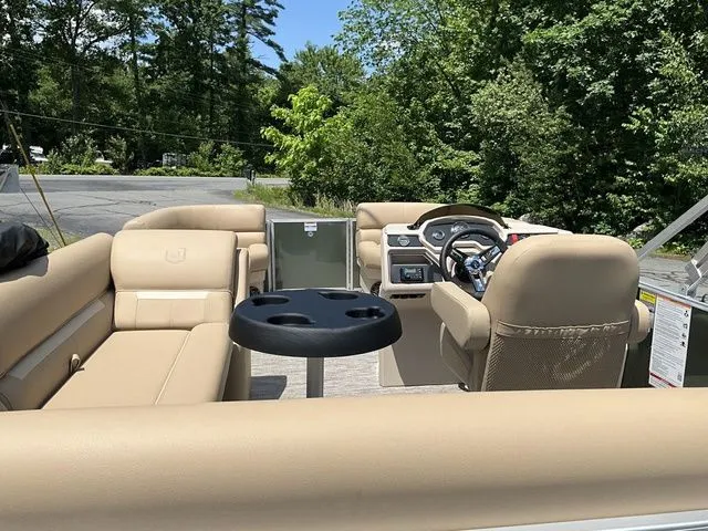 Slide: The Image of Godfrey Xperience EX1880CX 2026 - 5