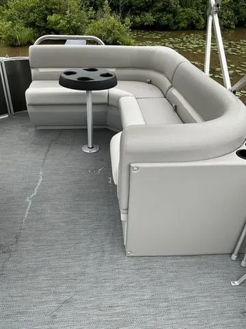 Slide: The Image of Godfrey Xperience EX2086CXP 2026 - 19