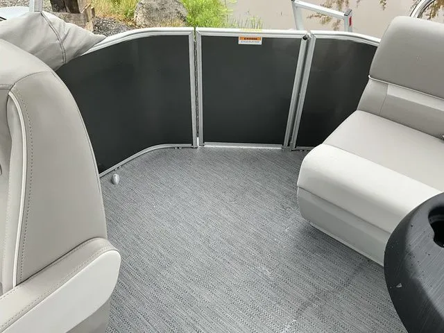 Slide: The Image of Godfrey Xperience EX2086CXP 2026 - 30