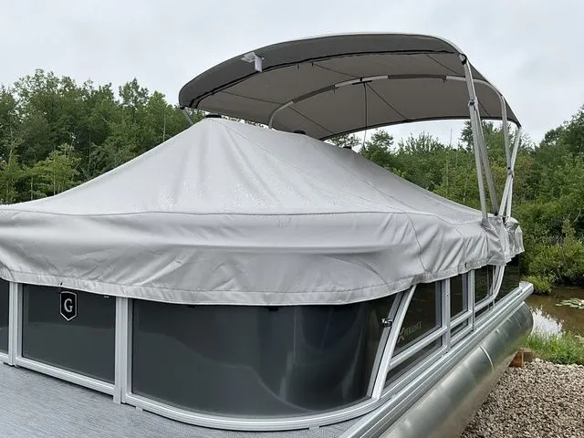 Slide: The Image of Godfrey Xperience EX2086CXP 2026 - 5