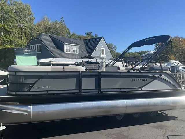 The Image of Godfrey Sweetwater SW2286DT 2026 - 1