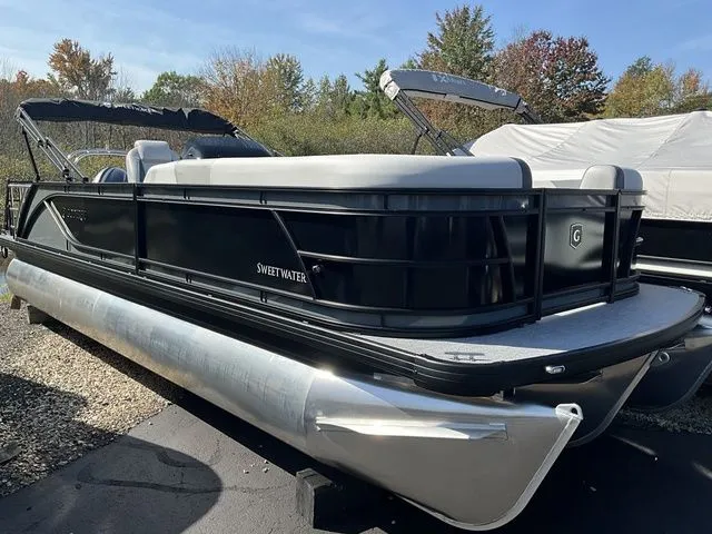 The Image of Godfrey Sweetwater 2286 SFL 27 in. Package 2026 - 1