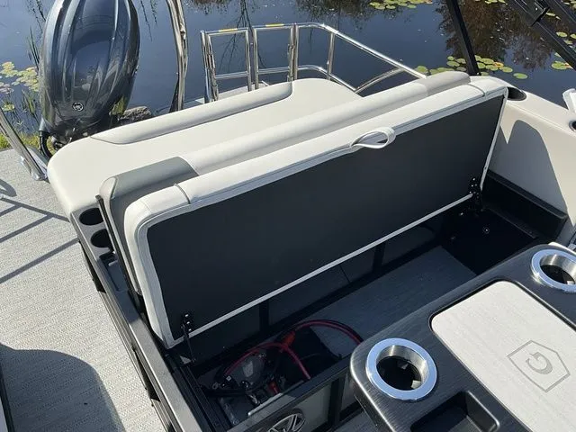 Slide: The Image of Godfrey Sweetwater 2286 SFL 27 in. Package 2026 - 12