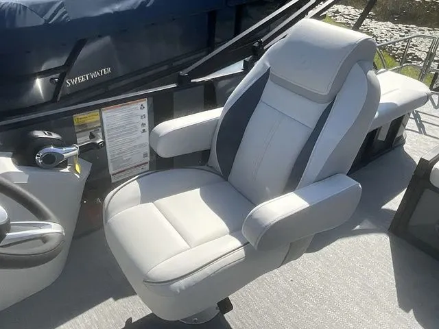 Slide: The Image of Godfrey Sweetwater 2286 SFL 27 in. Package 2026 - 29