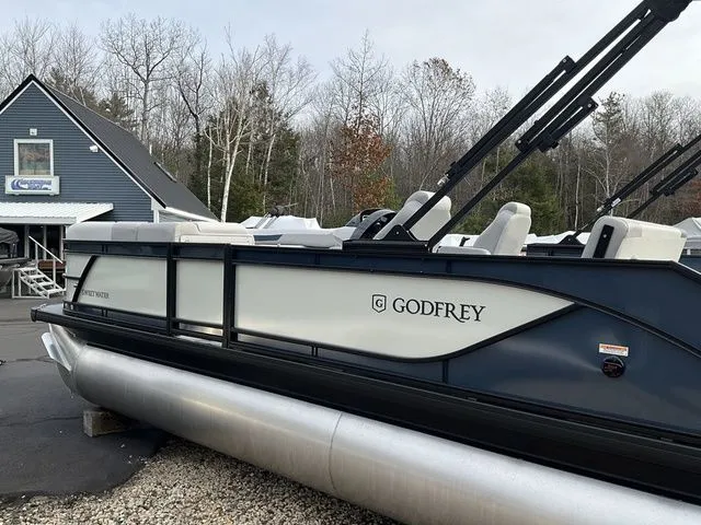 The Image of Godfrey Sweetwater 2286 SFLC Sport Tube 27 In. Package 2026 - 1