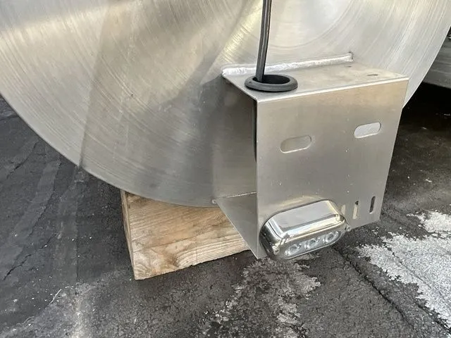 Slide: The Image of Godfrey Sweetwater 2286 SB 27" Impact Center Tube Package 2026 - 30