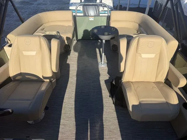 Slide: The Image of Godfrey Xperience 2286 SBX Sport Tube 27 In. Package 2026 - 8