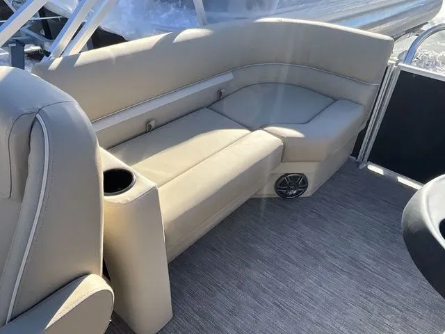 Slide: The Image of Godfrey Xperience 2086 SBX 25 In. Package 2026 - 17