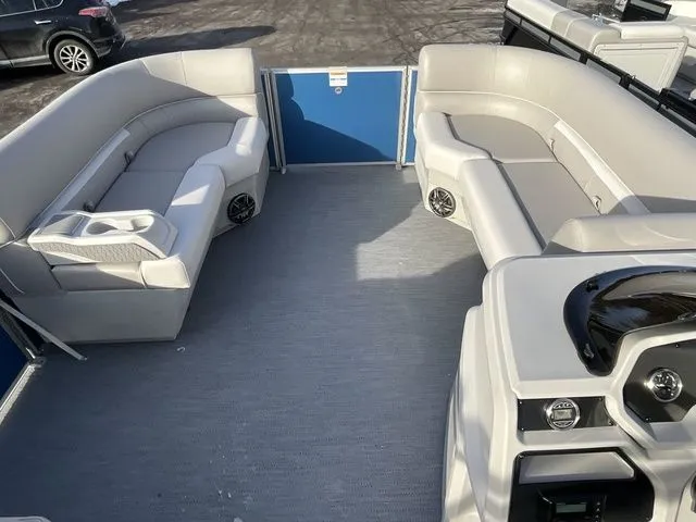 Slide: The Image of Godfrey Xperience 2086 CXP 25 In. Package 2026 - 12