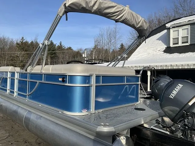 Slide: The Image of Godfrey Xperience 2086 CXP 25 In. Package 2026 - 2