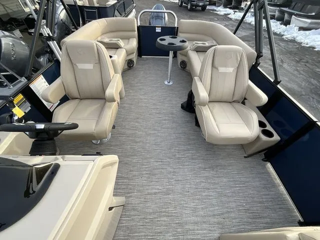 Slide: The Image of Godfrey Xperience 2286 SBX Sport Tube 27 In. Package 2026 - 11