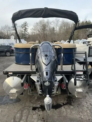 Slide: The Image of Godfrey Xperience 2286 SBX Sport Tube 27 In. Package 2026 - 4