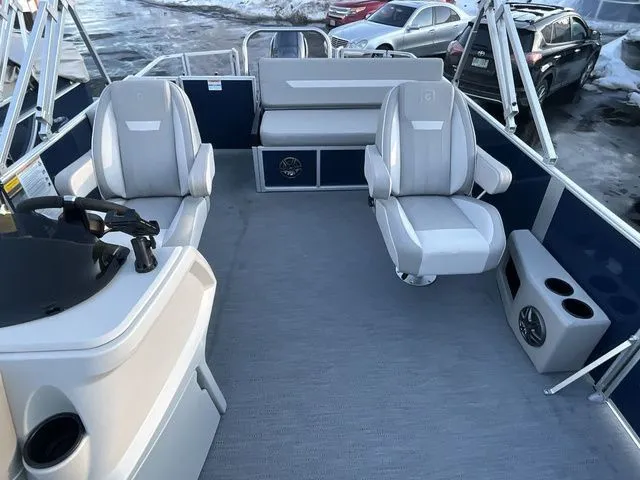 Slide: The Image of Godfrey Xperience 2286 SFLX 25 In. Package 2026 - 22