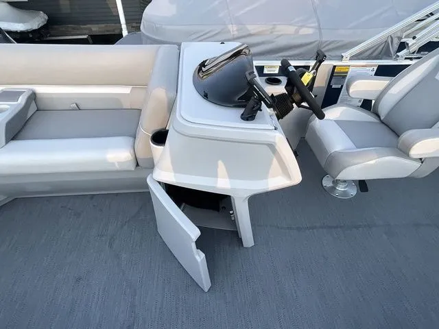 Slide: The Image of Godfrey Xperience 2286 SFLX 25 In. Package 2026 - 26