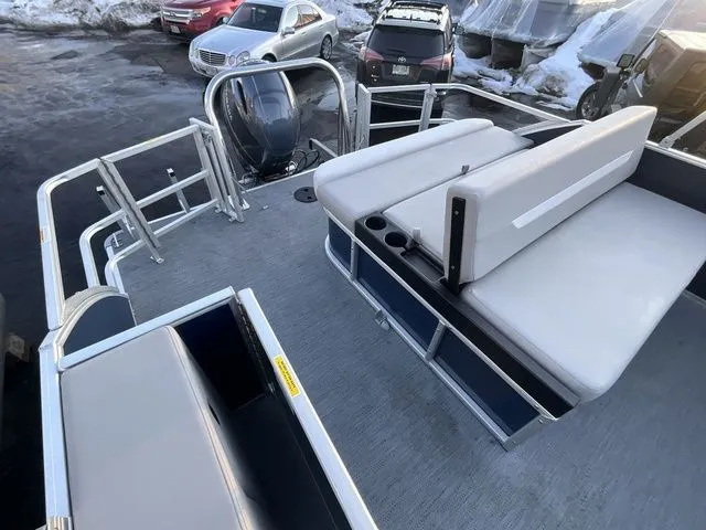 Slide: The Image of Godfrey Xperience 2286 SFLX 25 In. Package 2026 - 7