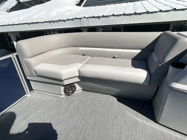 Slide: The Image of Godfrey Xperience 2086 CXP 25 In. Package 2026 - 18