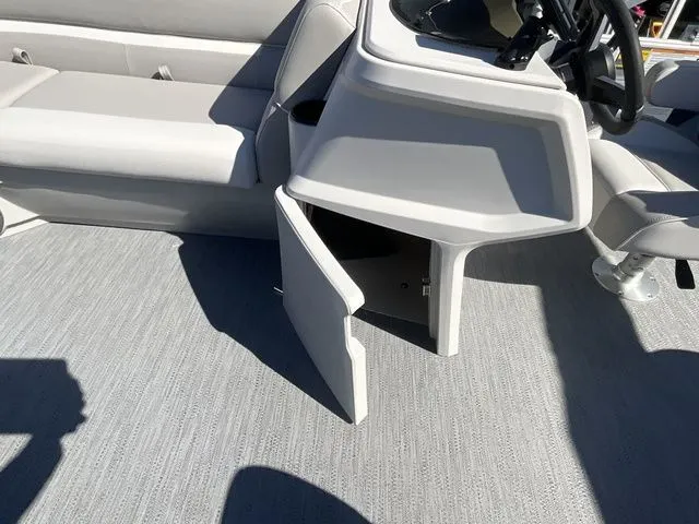 Slide: The Image of Godfrey Xperience 2086 CXP 25 In. Package 2026 - 19