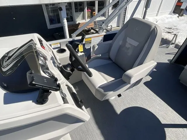 Slide: The Image of Godfrey Xperience 2086 CXP 25 In. Package 2026 - 20