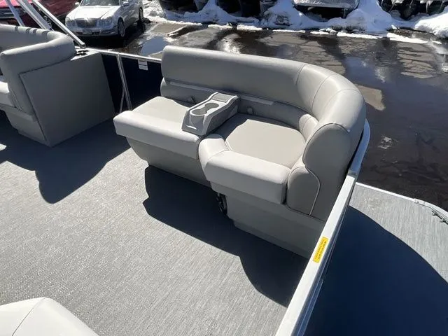 Slide: The Image of Godfrey Xperience 2086 CXP 25 In. Package 2026 - 23