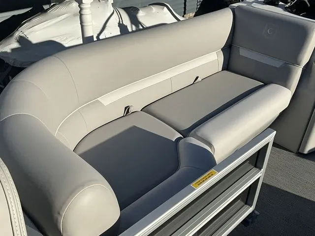 Slide: The Image of Godfrey Xperience 2086 FX 25 In. Package 2026 - 13