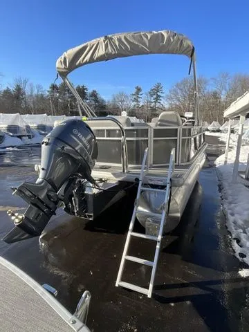 Slide: The Image of Godfrey Xperience 2086 FX 25 In. Package 2026 - 4