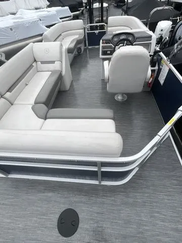 Slide: The Image of Godfrey Sweetwater 2086 C 2022 - 6