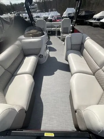 Slide: The Image of Godfrey SP 2500 UL 2017 - 11