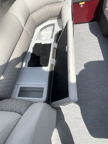 Slide: The Image of Godfrey SP 2500 UL 2017 - 16