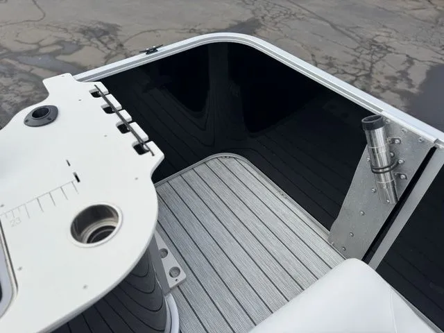 Slide: The Image of SunCatcher V22 RF 2020 - 13