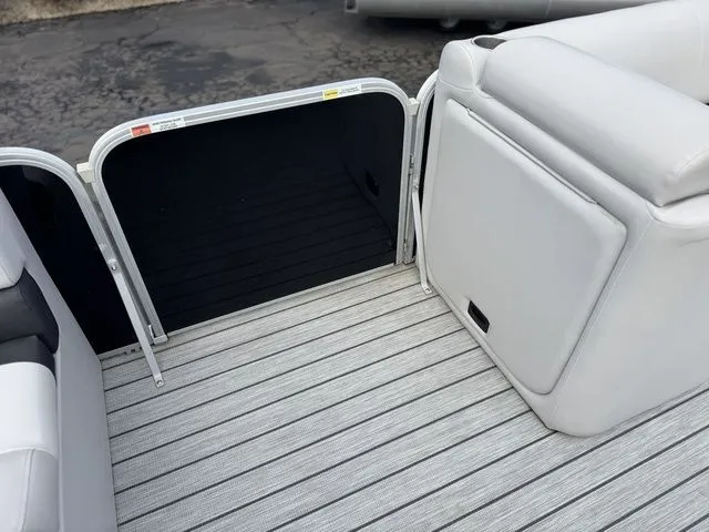 Slide: The Image of SunCatcher V22 RF 2020 - 20