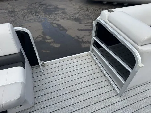 Slide: The Image of SunCatcher V22 RF 2020 - 21