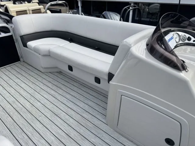 Slide: The Image of SunCatcher V22 RF 2020 - 24