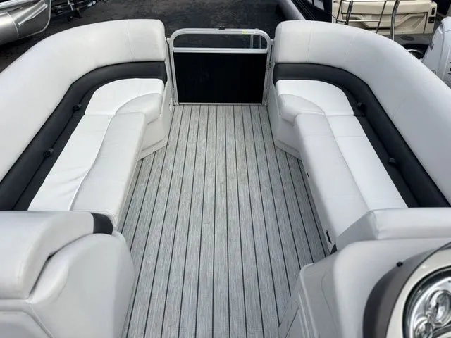 Slide: The Image of SunCatcher V22 RF 2020 - 26