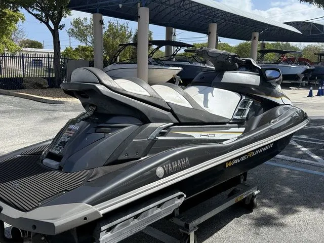 Slide: The Image of Yamaha FX Cruiser HO 2018 - 7