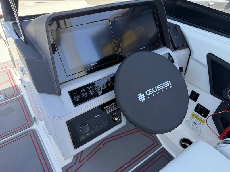 Slide: The Image of Cobalt R6 Surf 2026 helm with Gussi Italia steering wheel. - 18
