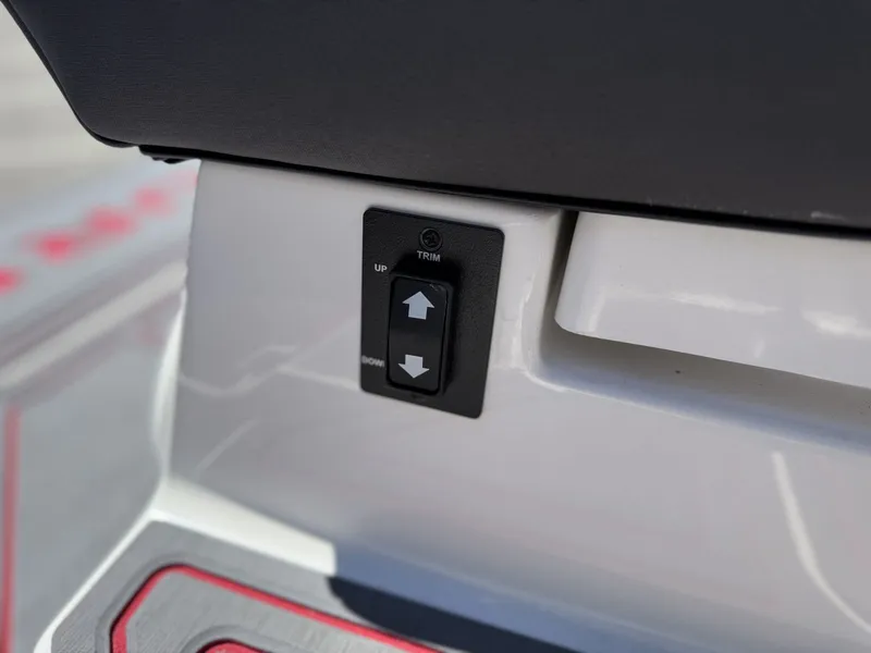 Slide: The Image of Trim switch on Cobalt R6 Surf 2026 boat. - 38