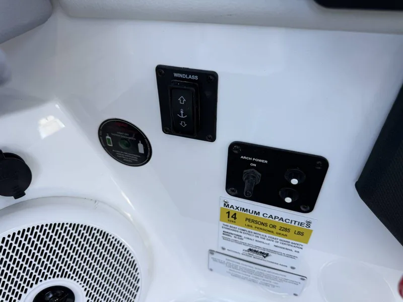 Slide: The Image of Cobalt R6 Surf 2026 - 50