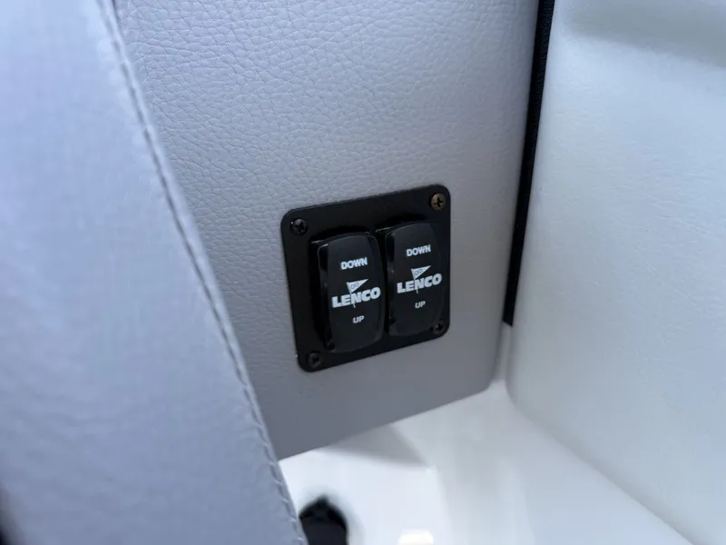 Slide: The Image of Cobalt R6 Surf 2026 - 61